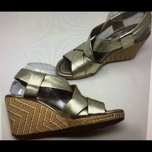 Cole Haan Gold Nike Air Leather Wedges size 8
